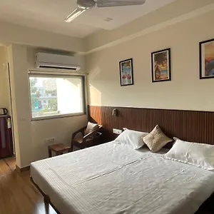 4* Hotel Downtown