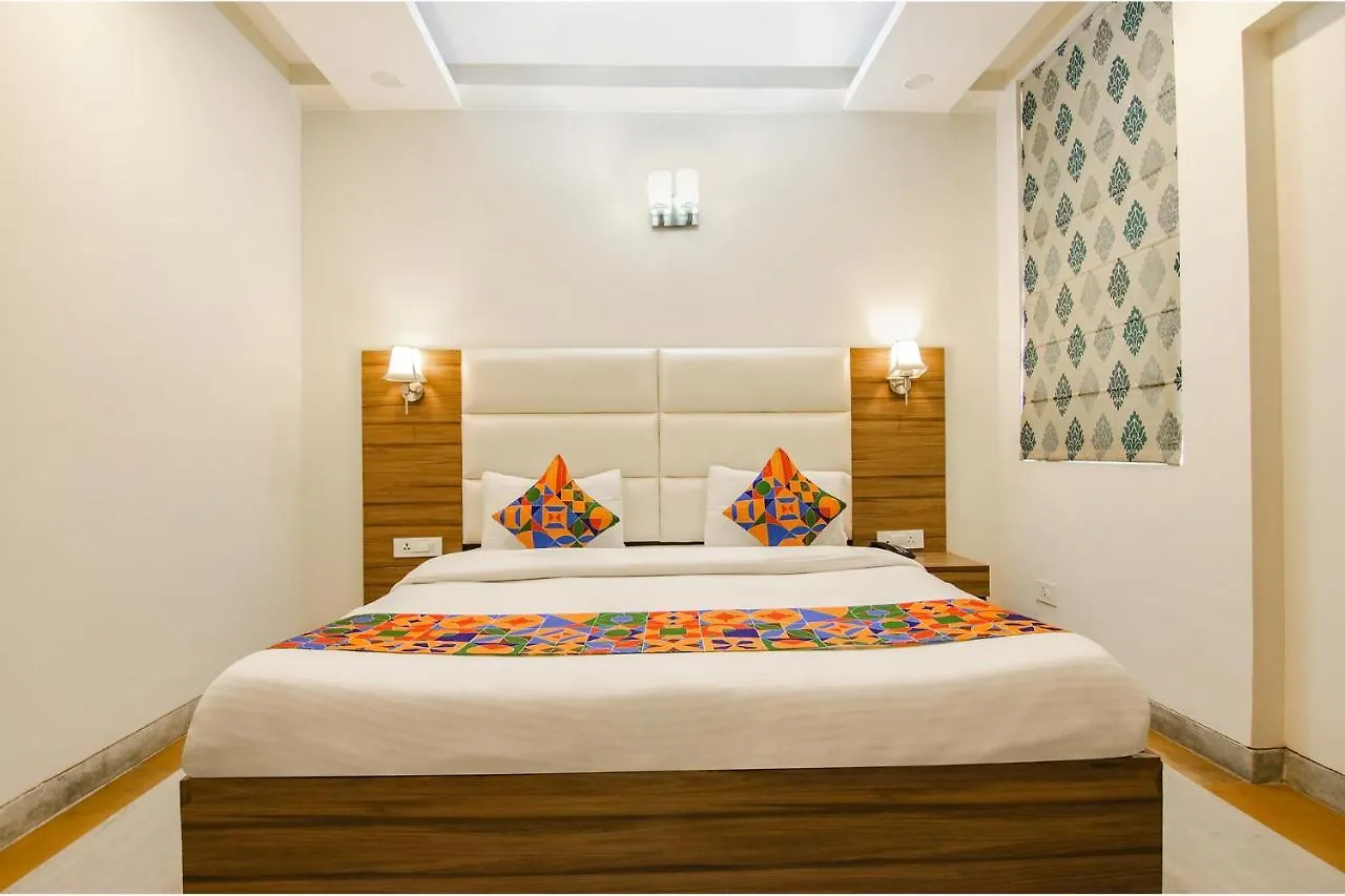 Fabhotel Sr 68 Gurgaon 3*,  India
